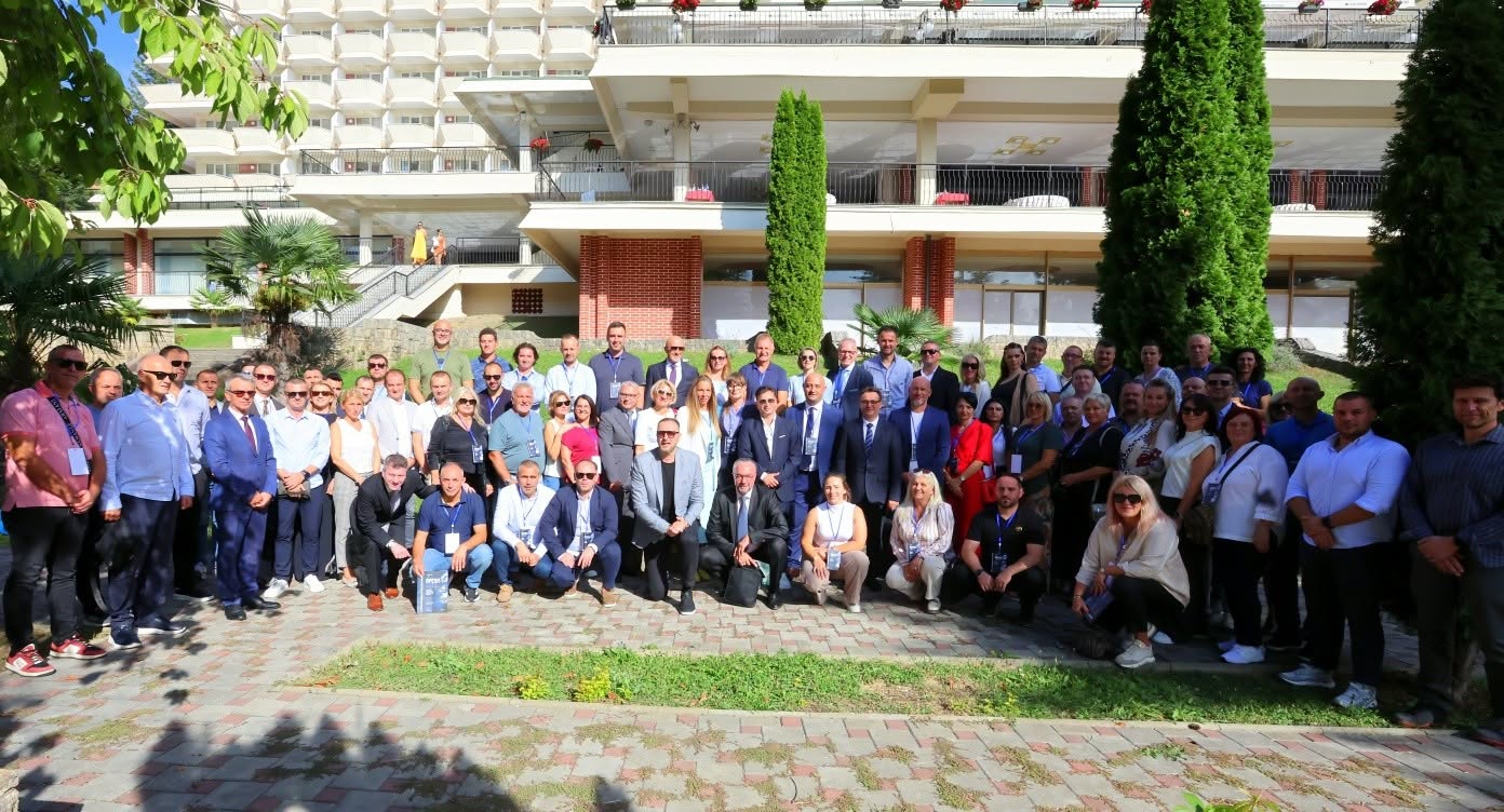 RPESH 2026 participants gathered for a group photograph outside the conference venue